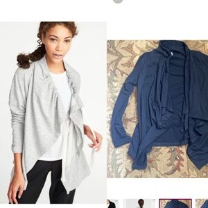 Old Navy Cascading Open Front With Tie Black Color.